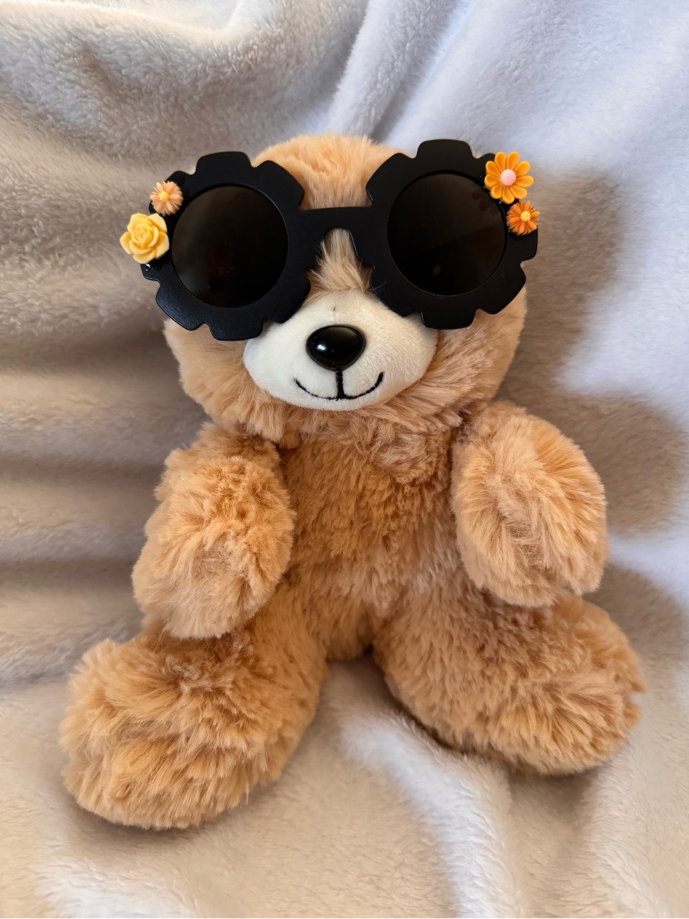 Black Flower Shaped Girl’s Sunglasses